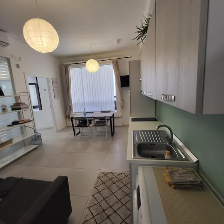 La Cite Center * 雷焦卡拉布里亚