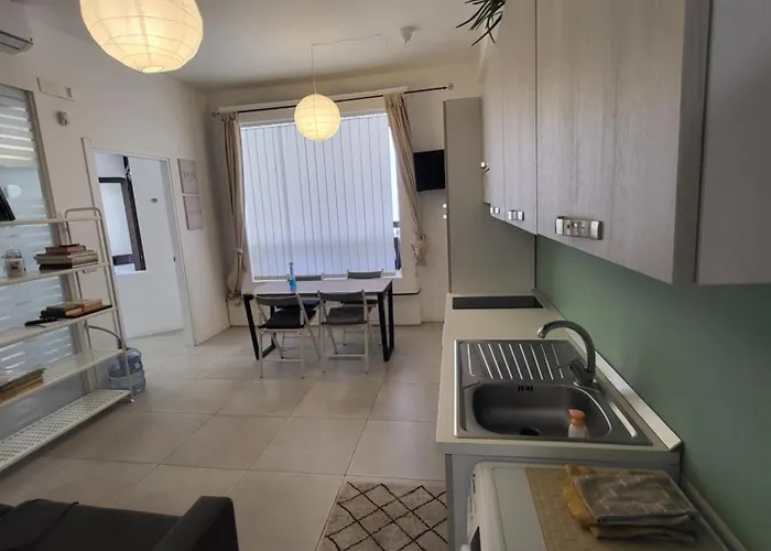 La Cite Center * 雷焦卡拉布里亚